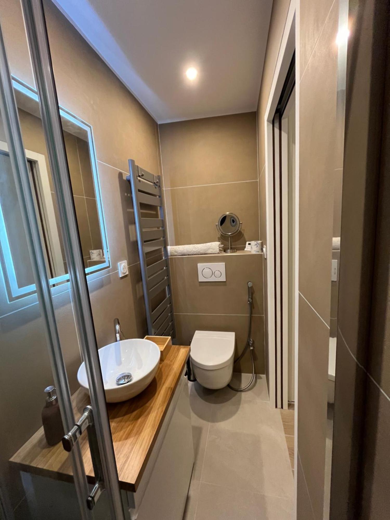 Chambre Chez Habitant Douche Wc Prives - Calme - Terrasse سا جيرما أو لي المظهر الخارجي الصورة